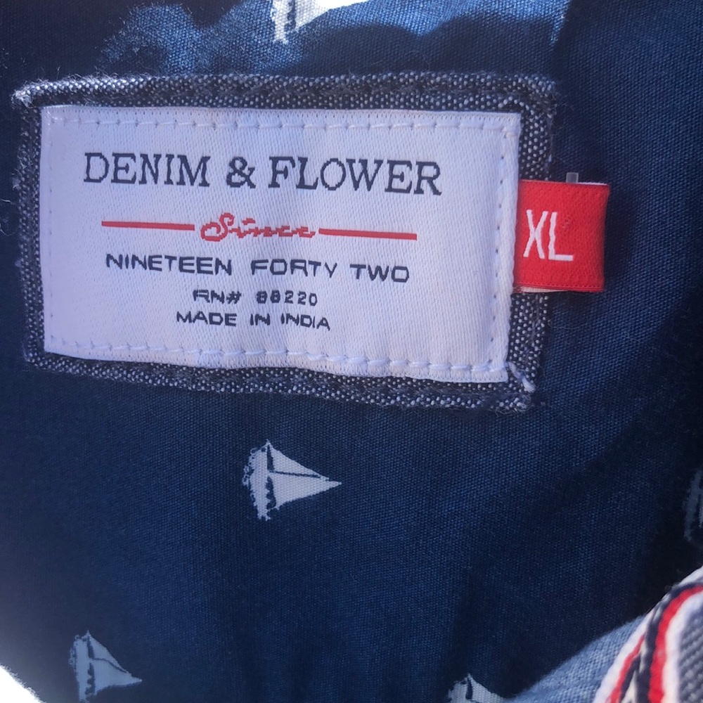 Denim & Flower Men’s Short Sleeve Button Down - Picture 3 of 4
